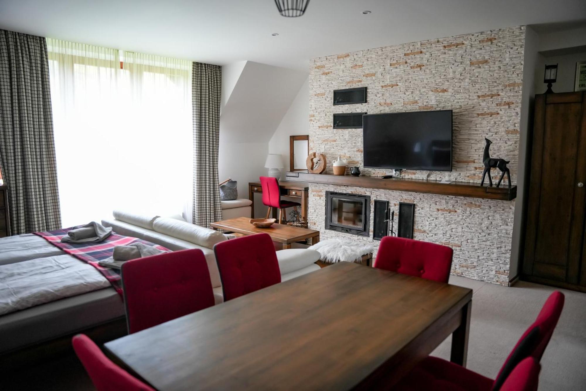 Family Apartment In Tatranská Lomnica Eksteriør billede